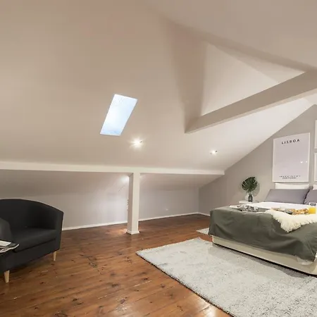 Apartamento Bairro Alto 3 *