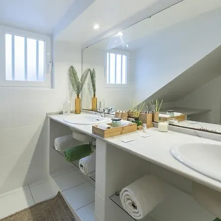 Apartamento Bairro Alto 3 *